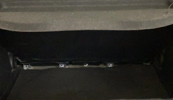 2019 Maruti Swift VXI AMT, Petrol, Automatic, 24,352 km, Boot Inside