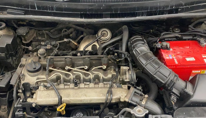 2013 Hyundai Verna FLUIDIC 1.6 CRDI SX, Diesel, Manual, 1,36,029 km, Engine View