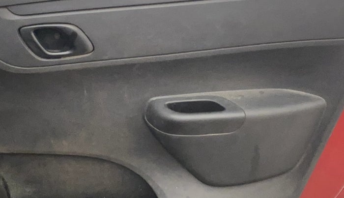 2020 Renault Kwid RXT 1.0 (O), Petrol, Manual, 35,935 km, Driver Side Door Panels Control