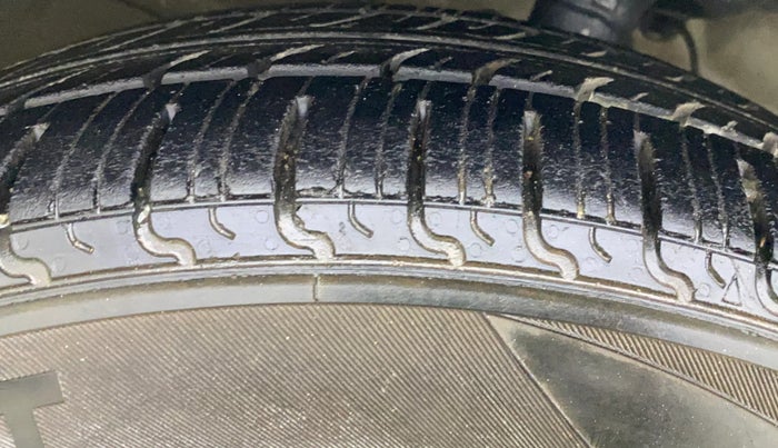 2016 Honda City 1.5L I-VTEC VX, Petrol, Manual, 74,515 km, Left Front Tyre Tread