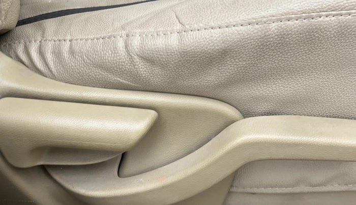 2017 Honda Amaze 1.2L I-VTEC S OPT, Petrol, Manual, 69,498 km, Driver Side Adjustment Panel