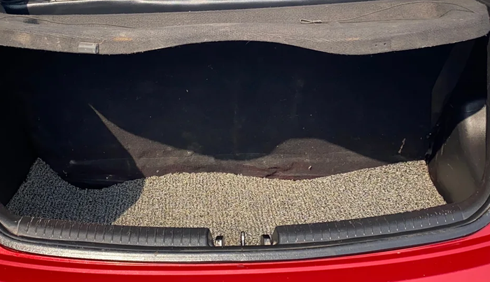 2017 Hyundai Grand i10 SPORTZ 1.1 CRDI, Diesel, Manual, 69,922 km, Boot Inside