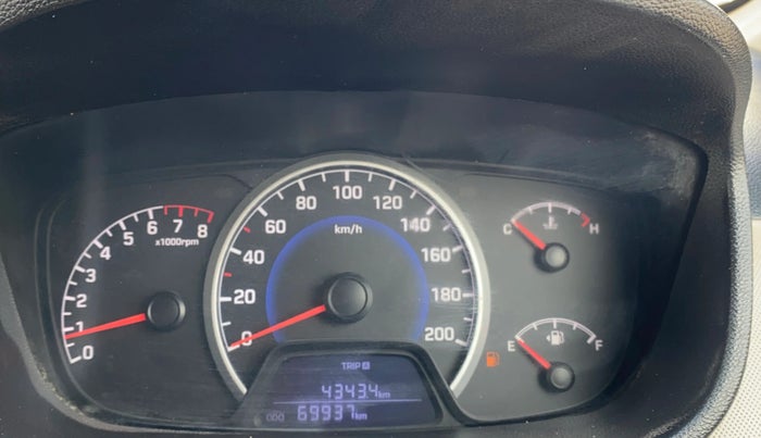 2017 Hyundai Grand i10 SPORTZ 1.1 CRDI, Diesel, Manual, 69,922 km, Odometer Image