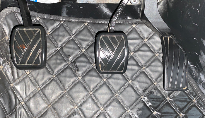 2017 Maruti Vitara Brezza ZDI, Diesel, Manual, 55,359 km, Pedals