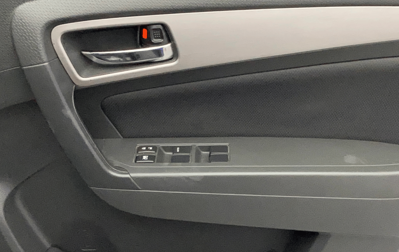 2017 Maruti Vitara Brezza ZDI, Diesel, Manual, 55,359 km, Driver Side Door Panels Control