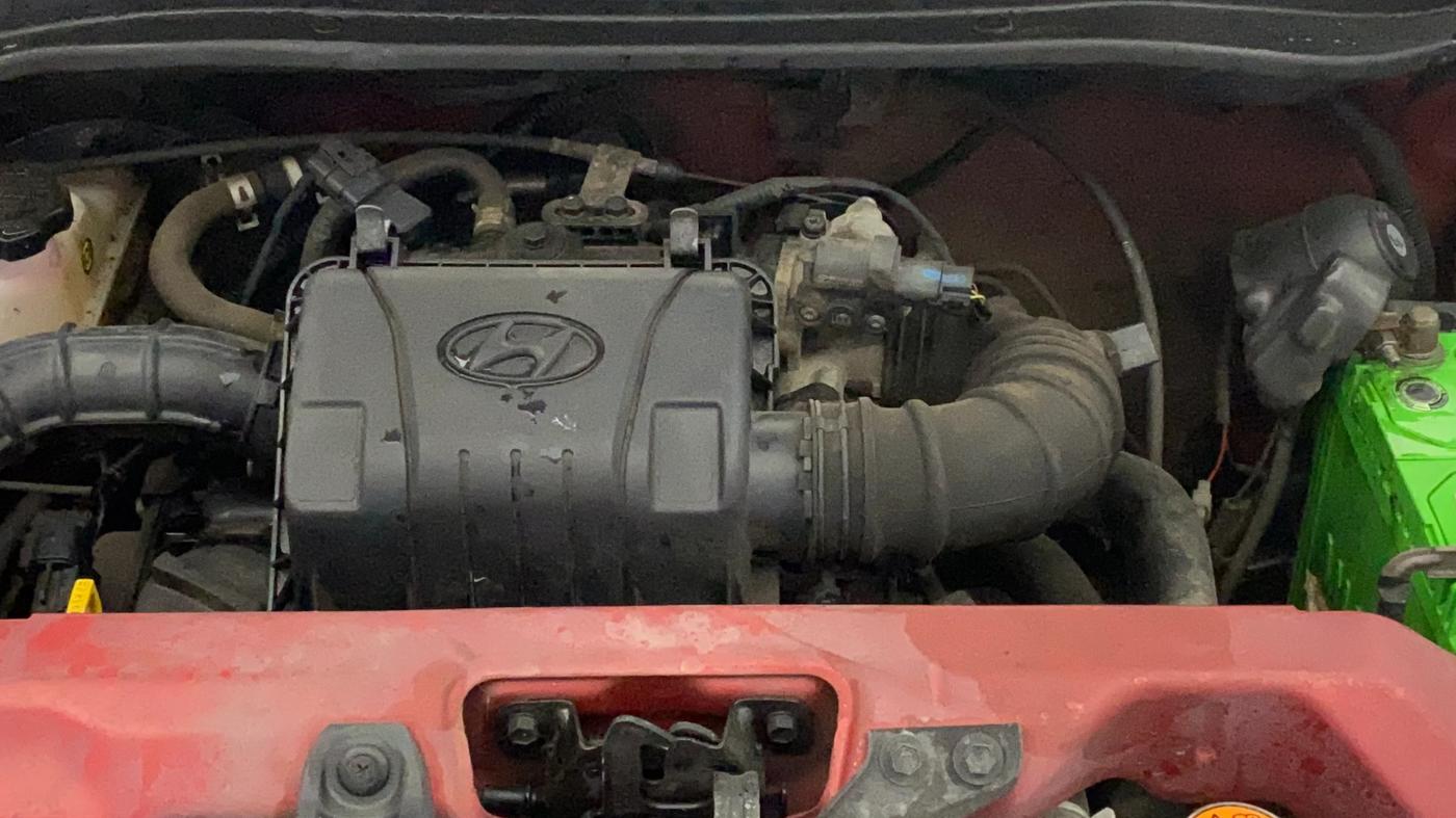 2018 Hyundai Eon ERA +, Petrol, Manual, 25,701 km, Engine View