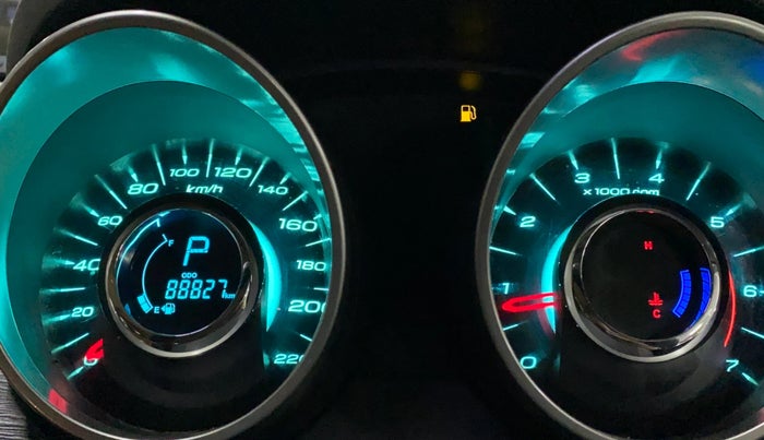 2018 Mahindra XUV500 W9 AT, Diesel, Automatic, 88,814 km, Odometer Image