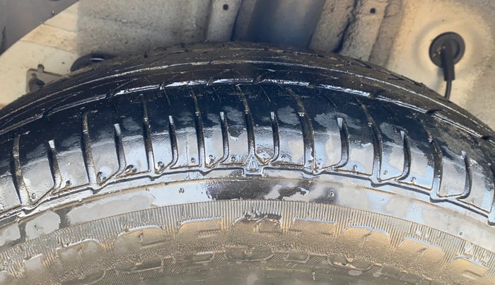 2017 Hyundai Elite i20 SPORTZ 1.2, Petrol, Manual, 49,954 km, Right Rear Tyre Tread