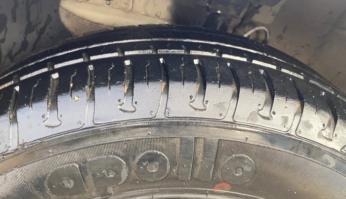 2017 Hyundai Elite i20 SPORTZ 1.2, Petrol, Manual, 49,954 km, Left Front Tyre Tread