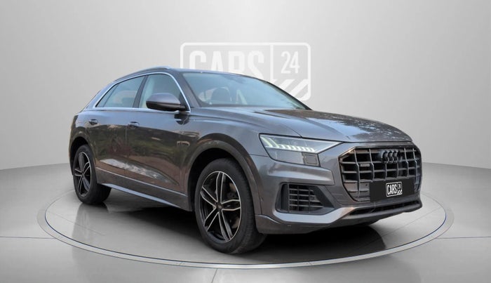 2019 Audi Q8 55 TFSI quattro, Petrol, Automatic, 19,992 km, Right Front Diagonal