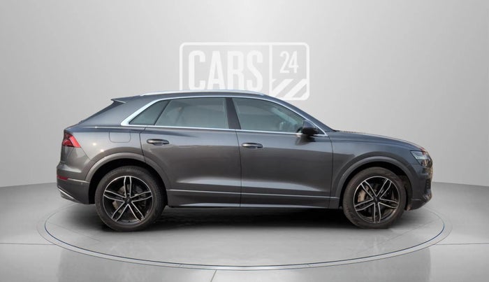 2019 Audi Q8 55 TFSI quattro, Petrol, Automatic, 19,992 km, Right Side View