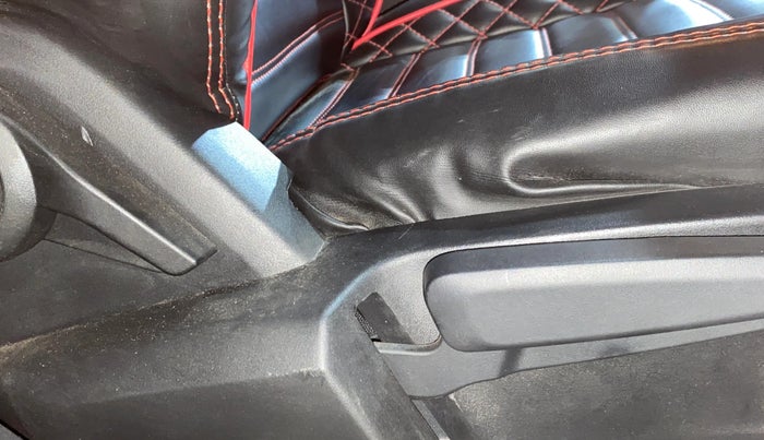 2023 Tata ALTROZ XM PLUS PETROL, Petrol, Manual, 4,418 km, Driver Side Adjustment Panel