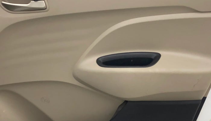 2021 Hyundai NEW SANTRO SPORTZ AMT, Petrol, Automatic, 28,293 km, Driver Side Door Panels Control