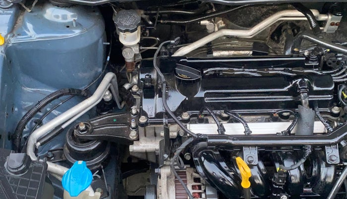 2013 Hyundai i20 MAGNA (O) 1.2, Petrol, Manual, 1,07,680 km, Engine View - Right