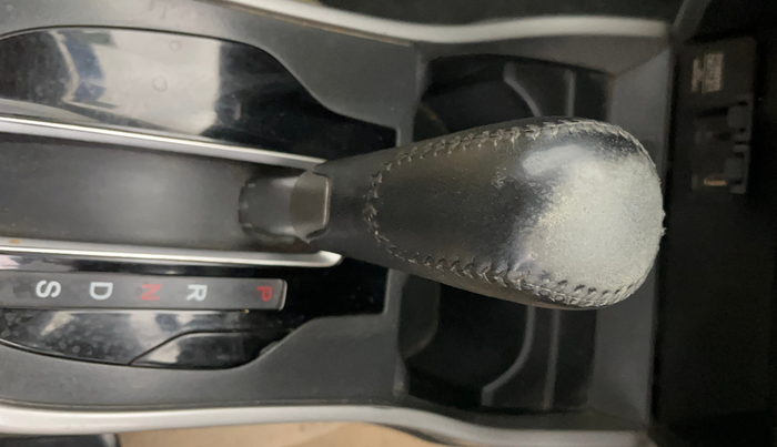 2017 Honda City 1.5L I-VTEC ZX CVT, Petrol, Automatic, 85,706 km, Gear Lever