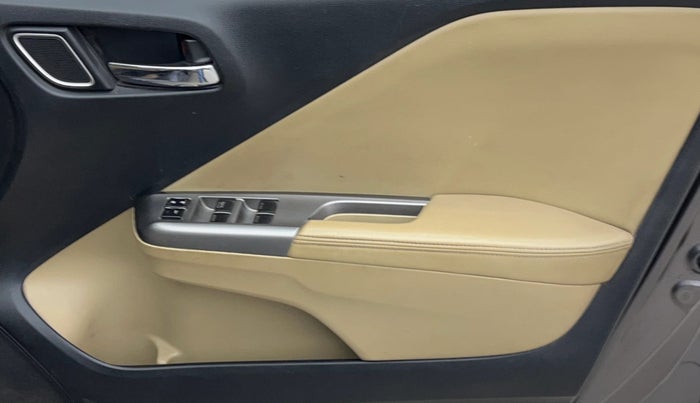 2017 Honda City 1.5L I-VTEC ZX CVT, Petrol, Automatic, 85,593 km, Driver Side Door Panels Control