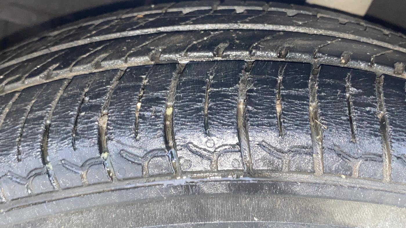 2018 Hyundai NEW SANTRO SPORTZ AMT, Petrol, Automatic, 33,260 km, Left Front Tyre Tread