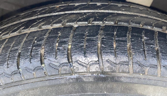 2018 Hyundai NEW SANTRO SPORTZ AMT, Petrol, Automatic, 33,260 km, Left Front Tyre Tread