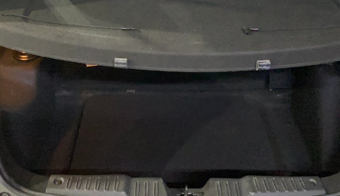 2023 Tata ALTROZ XZ PETROL, Petrol, Manual, 2,818 km, Boot Inside