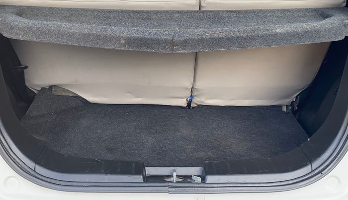 2016 Maruti Wagon R 1.0 VXI, Petrol, Manual, 59,341 km, Boot Inside