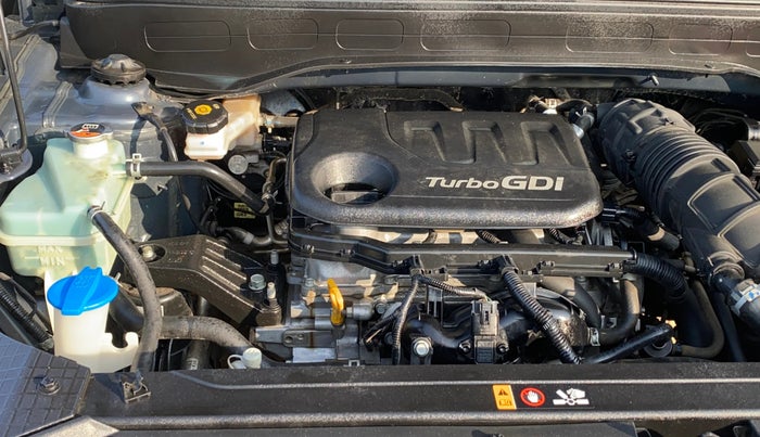 2019 Hyundai VENUE SX 1.0 TURBO, Petrol, Manual, 51,442 km, Engine View - Right