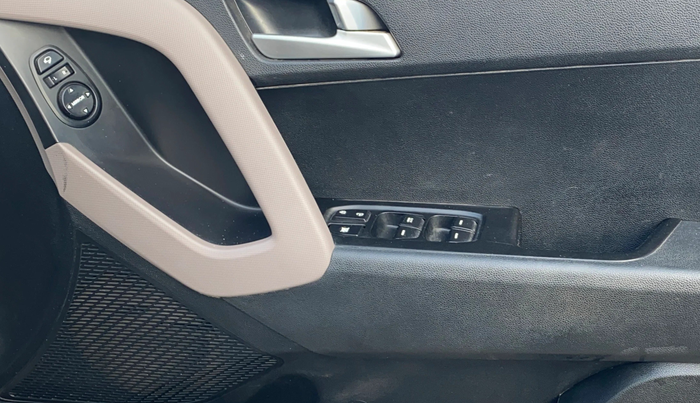 2018 Hyundai Creta SX AT 1.6 PETROL, Petrol, Automatic, 31,014 km, Driver Side Door Panels Control