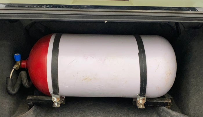 2018 Honda Amaze 1.2L I-VTEC S CVT, CNG, Automatic, 68,638 km, Boot Inside