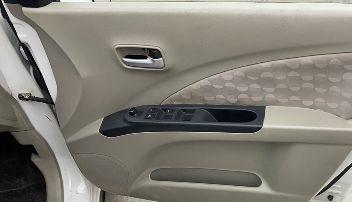 2017 Maruti Celerio ZXI, Petrol, Manual, 77,784 km, Driver Side Door Panels Control