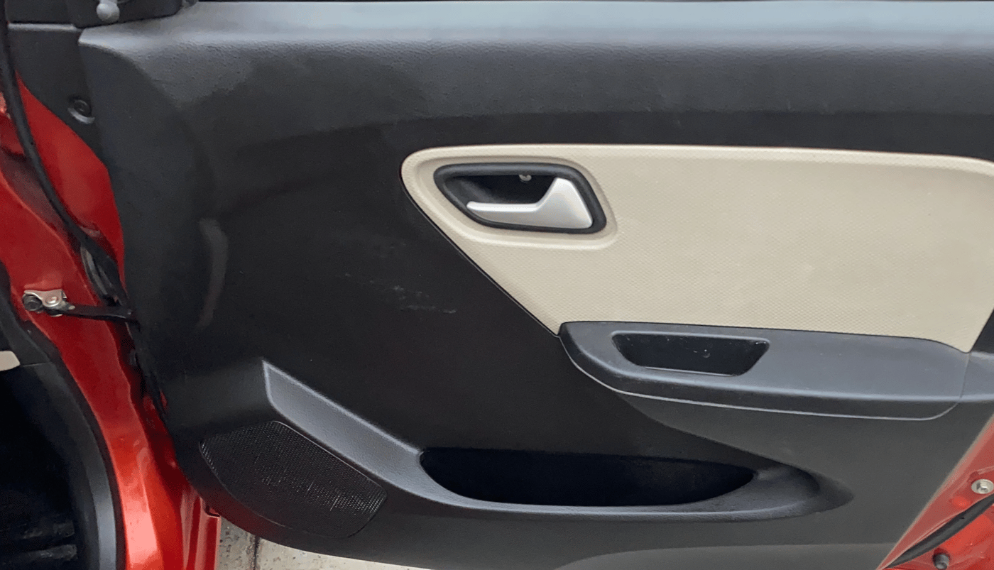 2021 Maruti Alto VXI, Petrol, Manual, 43,774 km, Driver Side Door Panels Control
