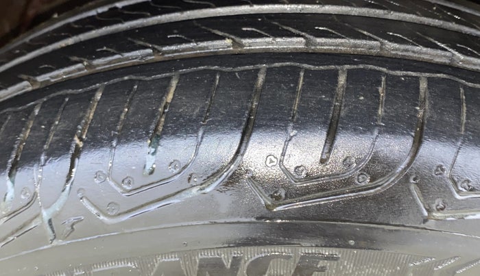 2018 Honda Jazz 1.2L I-VTEC V, Petrol, Manual, 42,213 km, Right Front Tyre Tread