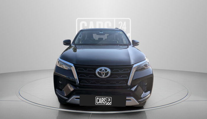 2021 Toyota Fortuner 4X2 MT 2.8 DIESEL, Diesel, Manual, 28,412 km, Front