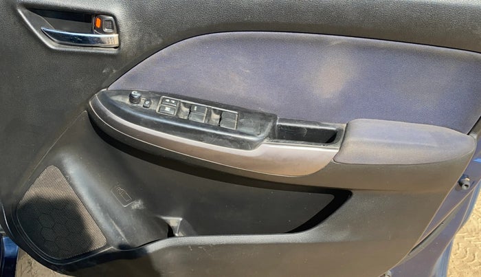 2019 Maruti Baleno ALPHA PETROL 1.2, CNG, Manual, 91,599 km, Driver Side Door Panels Control