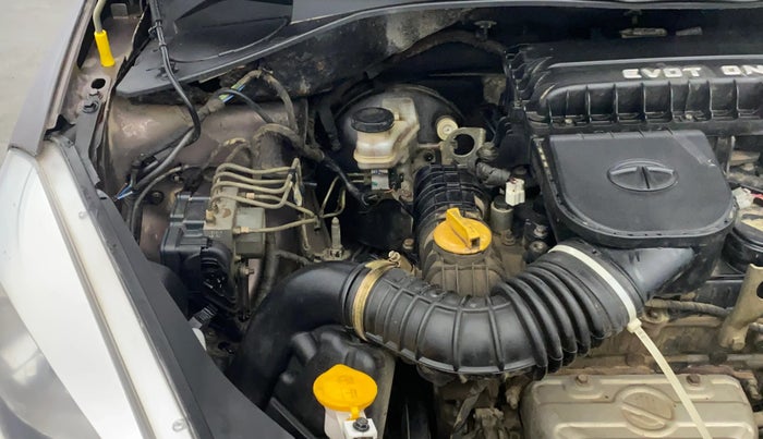 2017 Tata Tiago XZ PETROL, Petrol, Manual, 89,056 km, Engine View - Right