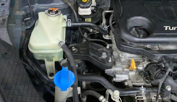 2019 Hyundai VENUE SX PLUS 1.0 TURBO DCT, Petrol, Automatic, 33,485 km, Engine View - Right