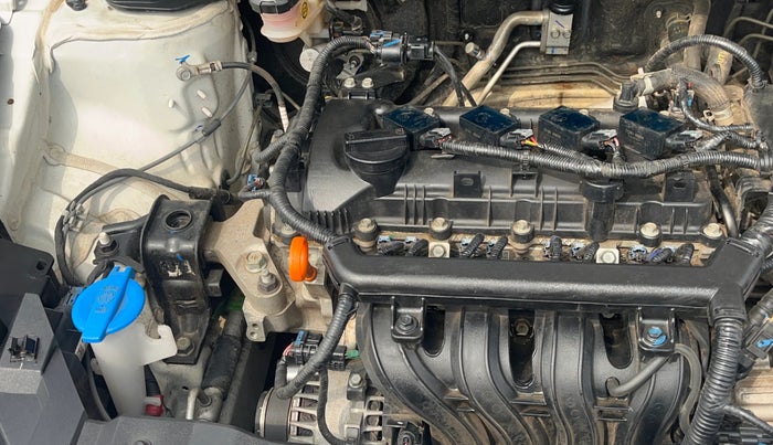 2023 Hyundai NEW I20 SPORTZ 1.2 IVT, Petrol, Automatic, 44,217 km, Engine View - Right