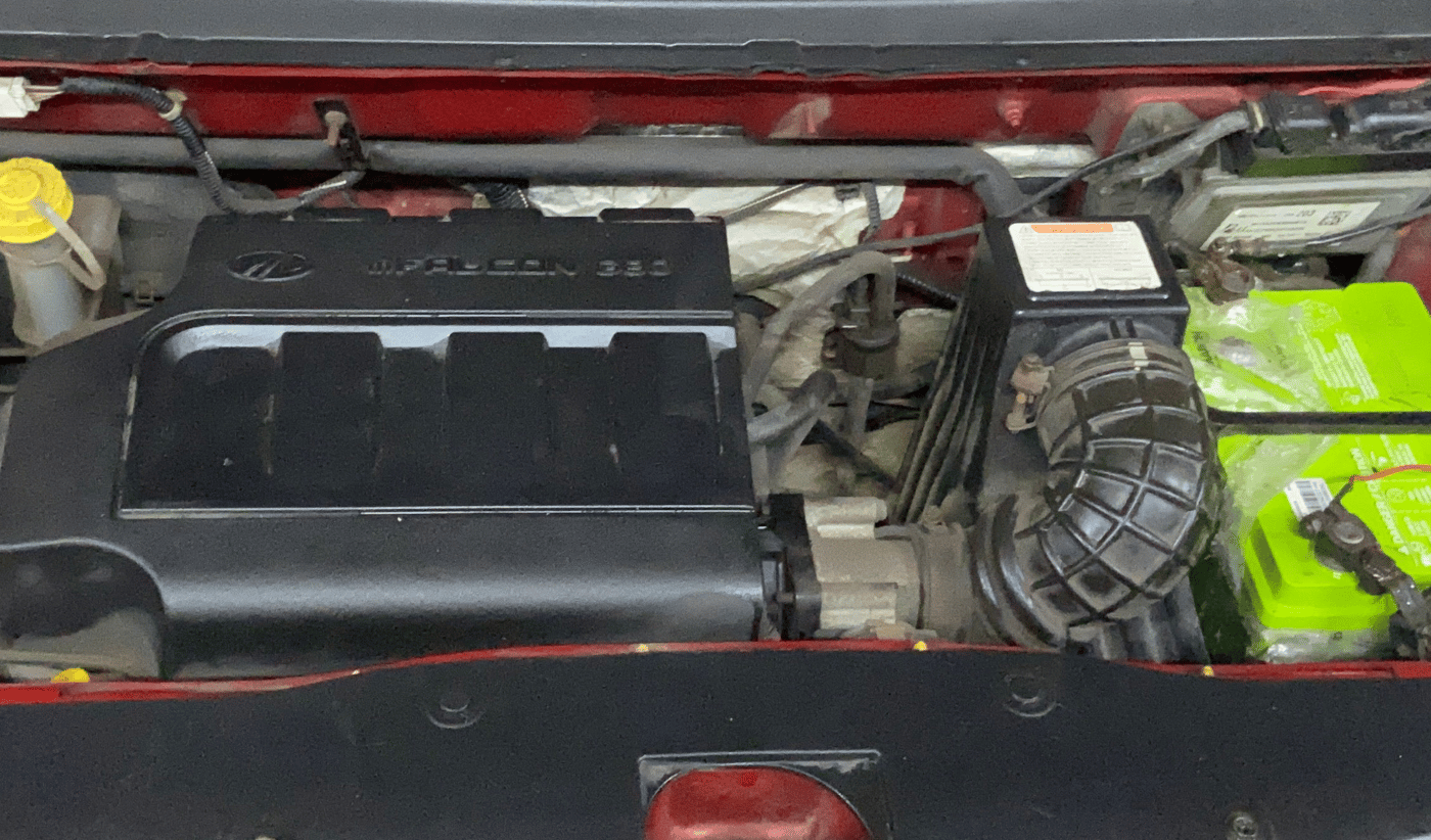 2016 Mahindra Kuv100 K4 6 STR, Petrol, Manual, 57,203 km, Engine View
