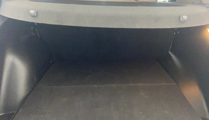 2017 Hyundai Creta SX PLUS 1.6 PETROL, Petrol, Manual, 1,19,062 km, Boot Inside