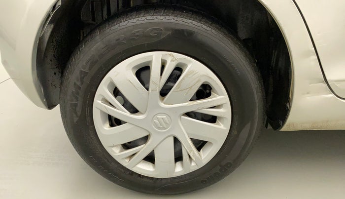 2017 Maruti Swift VXI, Petrol, Manual, 35,343 km, Right Rear Wheel