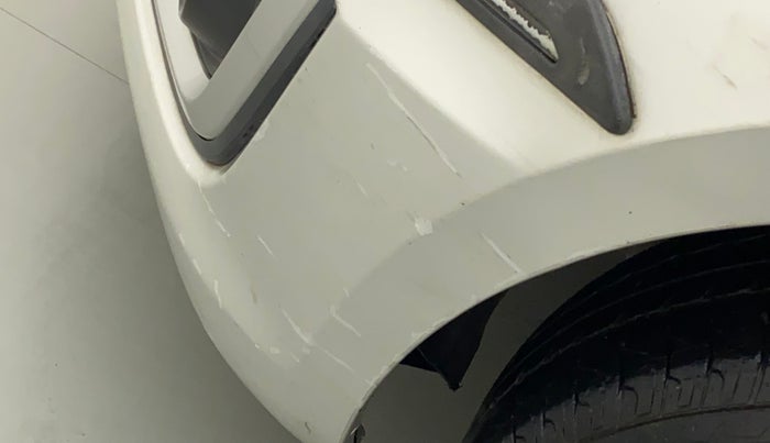 2017 Maruti Swift VXI, Petrol, Manual, 35,343 km, Front bumper - Minor scratches
