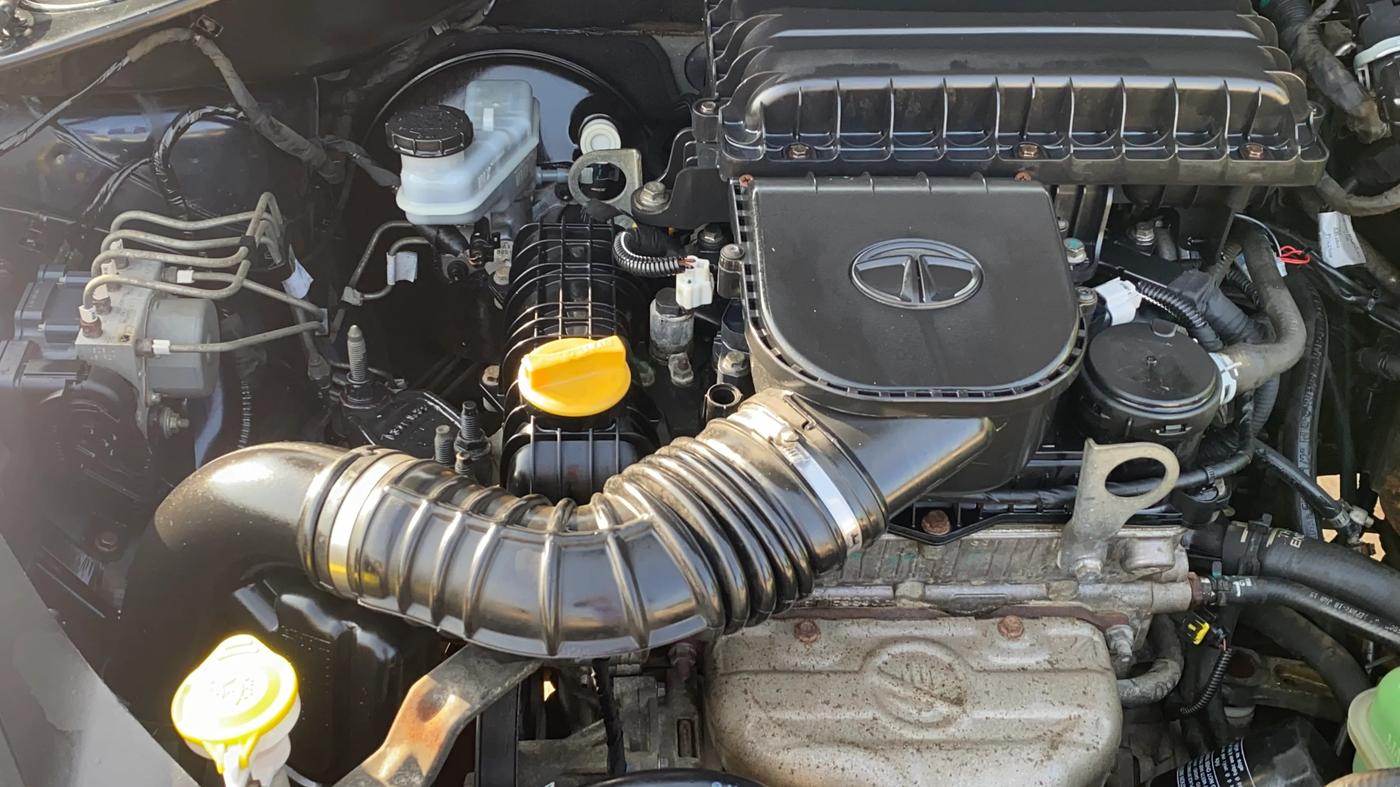 2019 Tata TIGOR XZ PETROL, CNG, Manual, 72,263 km, Engine View - Right