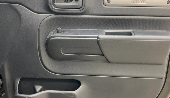 2024 Mahindra Thar LX HT PETROL 4WD MT, Petrol, Manual, 14,249 km, Driver Side Door Panels Control