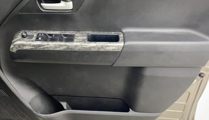 2023 Maruti New Wagon-R ZXI 1.2, Petrol, Manual, 28,091 km, Driver Side Door Panels Control