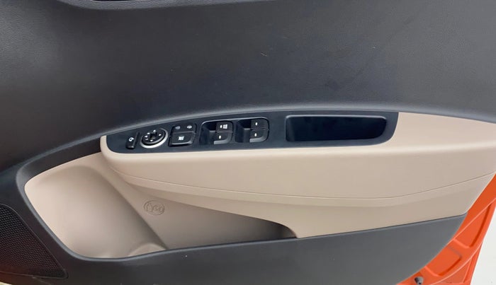 2018 Hyundai Grand i10 SPORTZ AT 1.2 KAPPA VTVT, Petrol, Automatic, 23,239 km, Driver Side Door Panels Control