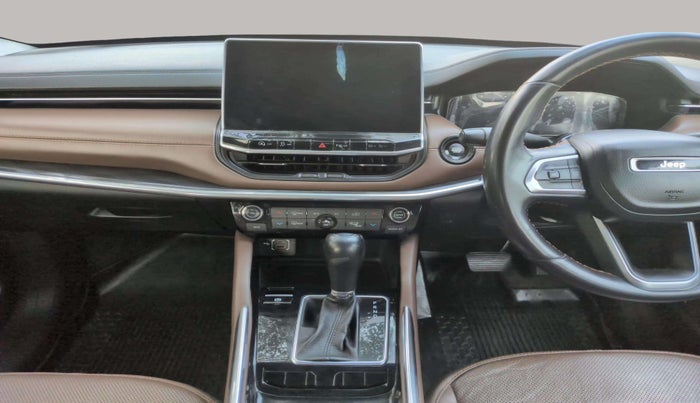 2022 Jeep MERIDIAN LIMITED (O) 4X2 AT, Diesel, Automatic, 39,739 km, Air Conditioner