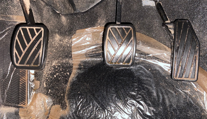 2023 Maruti Baleno SIGMA PETROL 1.2, Petrol, Manual, 6,242 km, Pedals