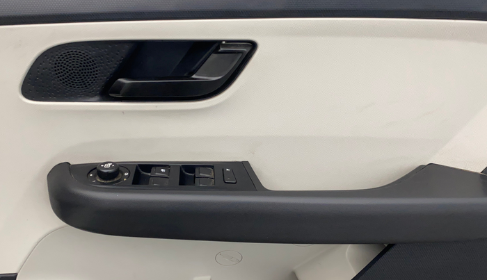 2021 Tata ALTROZ XM DIESEL, Diesel, Manual, 34,587 km, Driver Side Door Panels Control