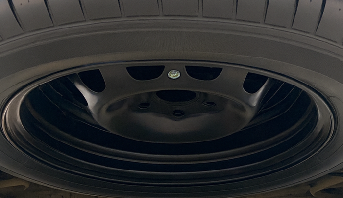 2019 Renault Duster 85 PS RXS MT DIESEL, Diesel, Manual, 1,18,148 km, Spare Tyre