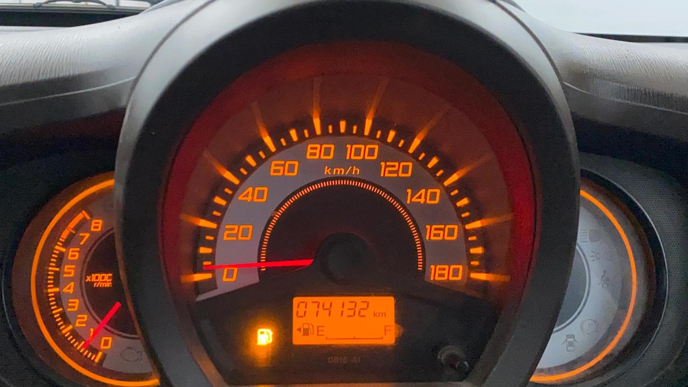 2014 Honda Brio S MT, Petrol, Manual, 74,157 km, Odometer Image