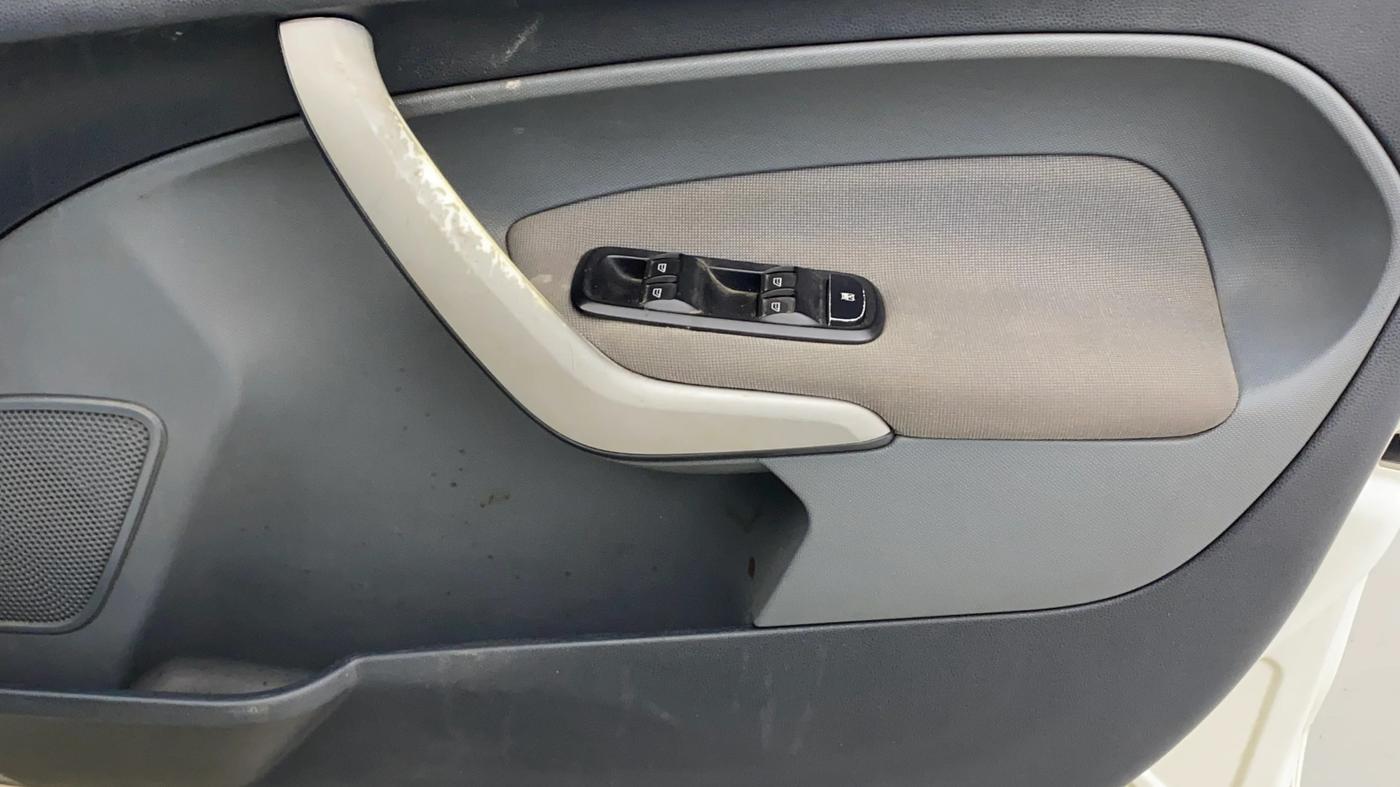 2013 Ford Fiesta STYLE DIESEL, Diesel, Manual, 94,705 km, Driver Side Door Panels Control