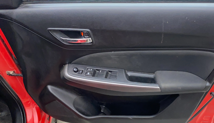 2022 Maruti Swift ZXI, Petrol, Manual, 71,612 km, Driver Side Door Panels Control